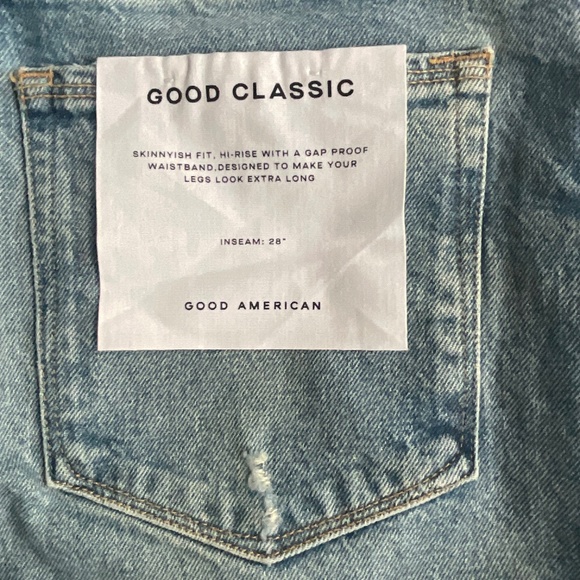 Good American Good Classic Hi-Rise Distressed Blue Jean - Picture 6 of 10